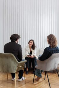 Why Specialized Rehab Programs for Parents Are Important